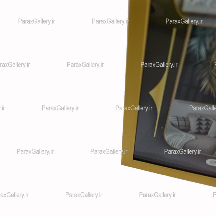 قاب فلزی طلایی